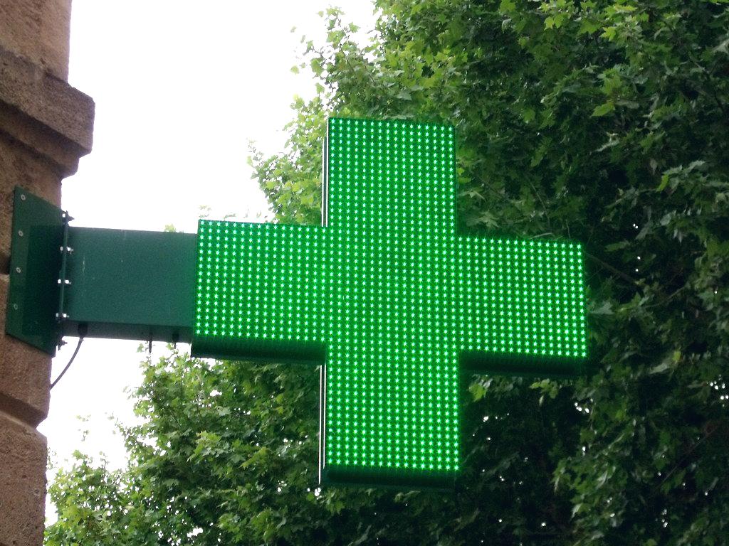 Signalétique et enseigne de pharmacie